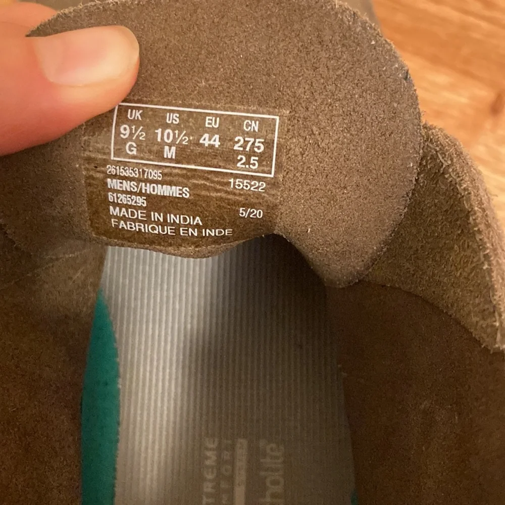 Clarks boot - Picture 3 of 3